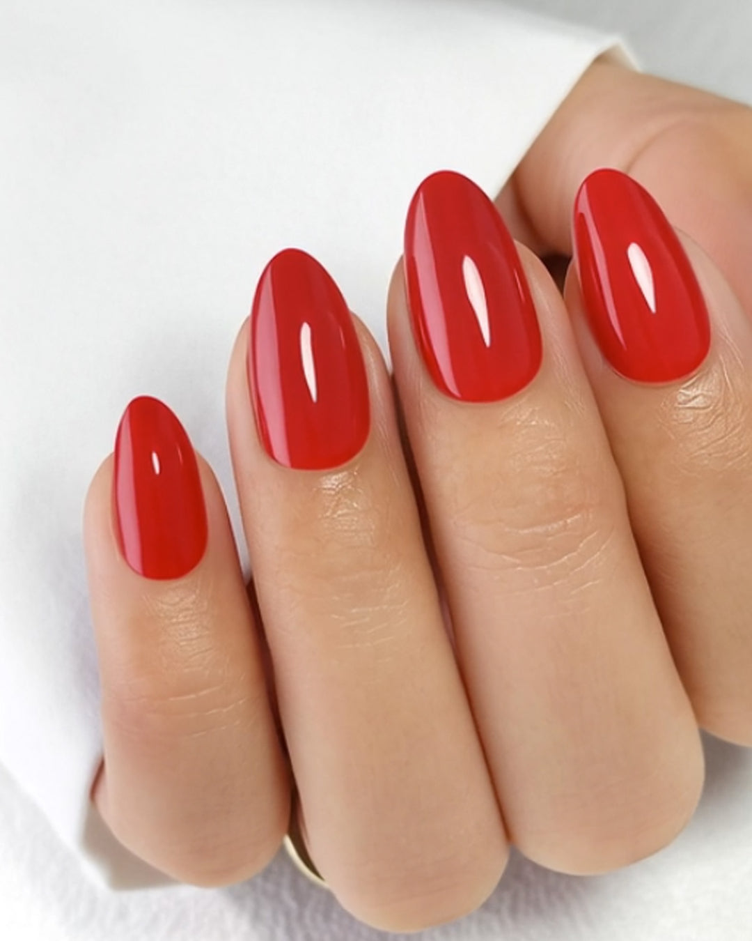 Infinaluxe Press-On Nails - Rouge - Almond