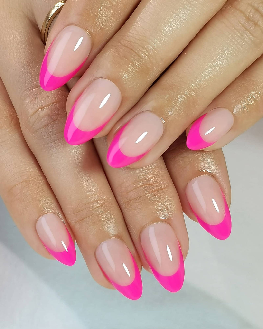 Infinaluxe Press-On Nails - Barbie - Almond